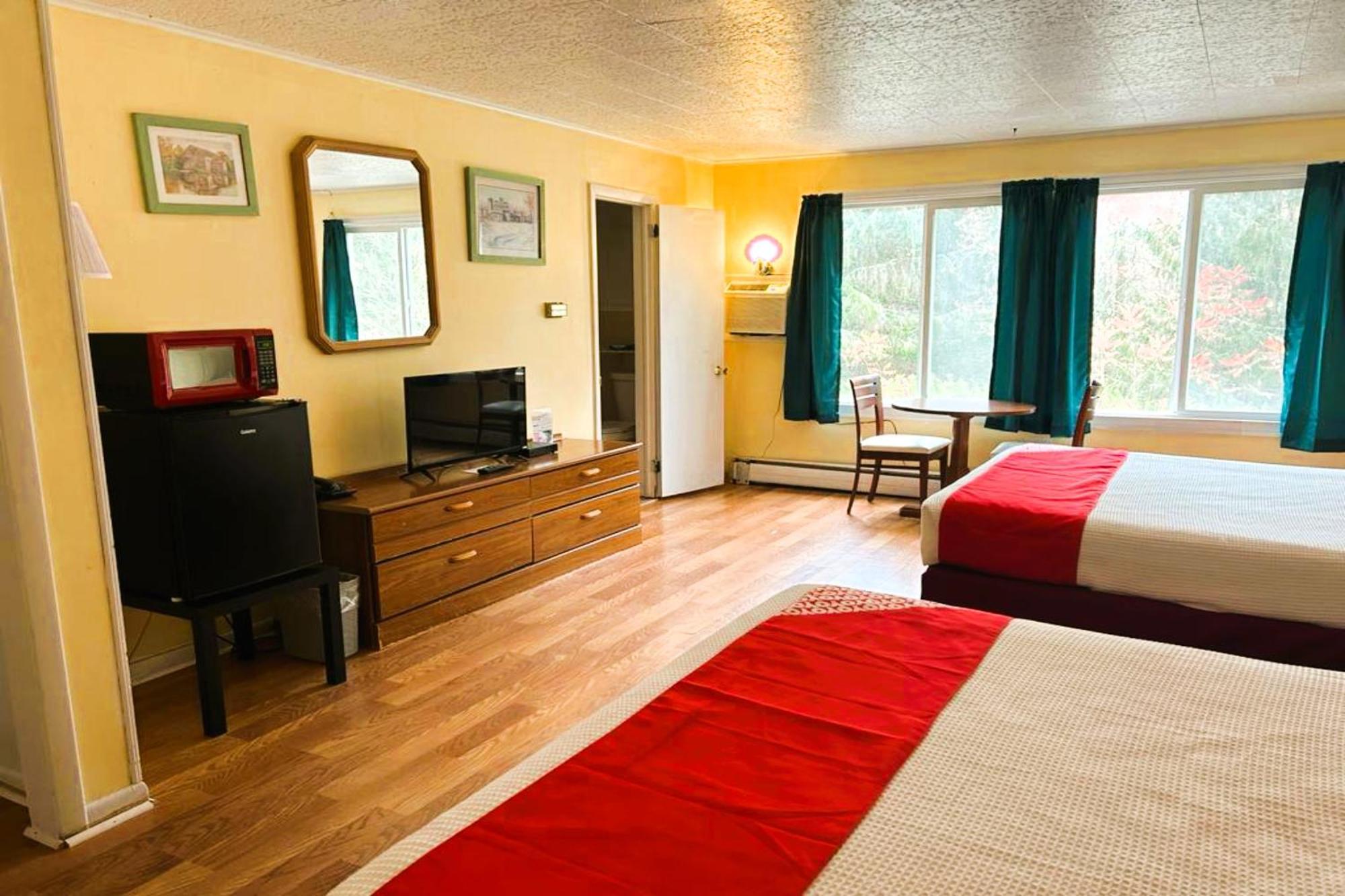 Buena Vista Inn Motel Delhi Kültér fotó